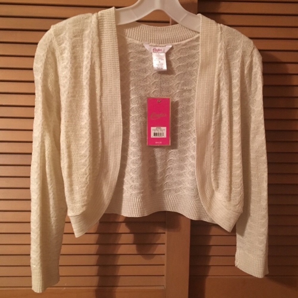Candie’s shrug sweater
